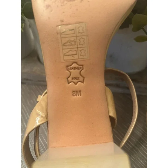 Tory Burch patent leather ankle strap sandals size 8 - Picture 5 of 5